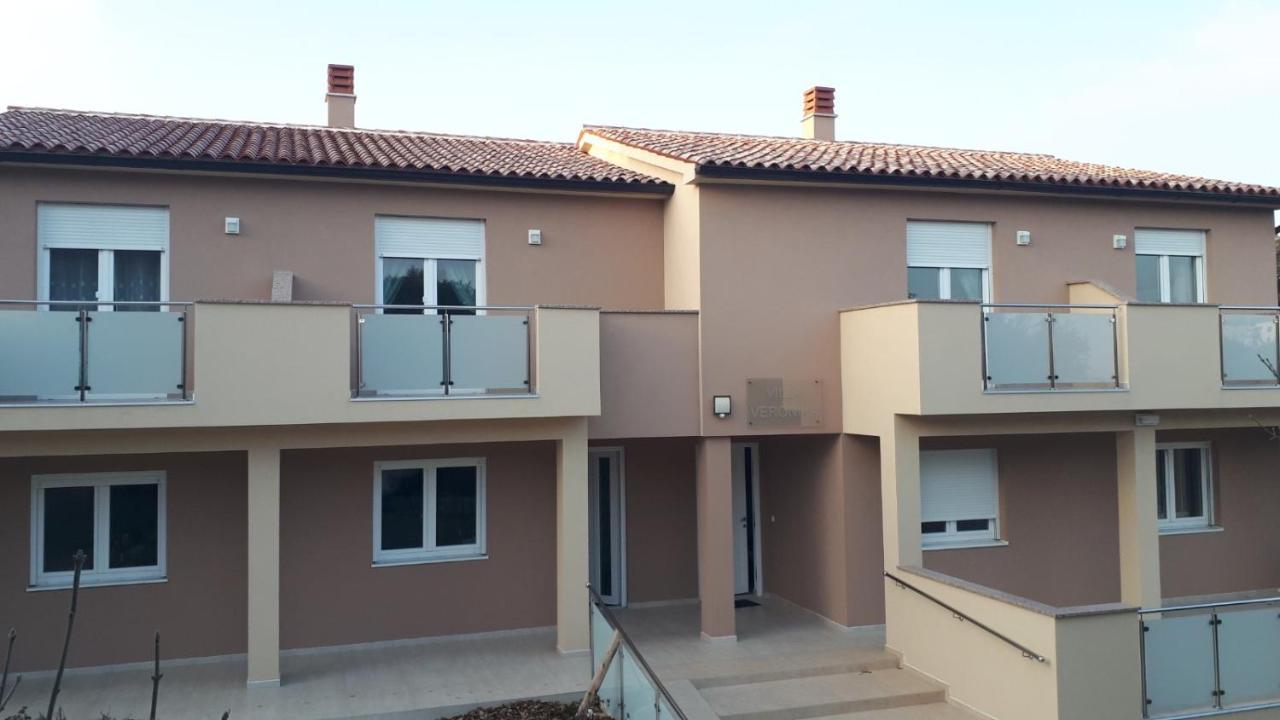 Vila Veronika 2 Pula Exterior foto