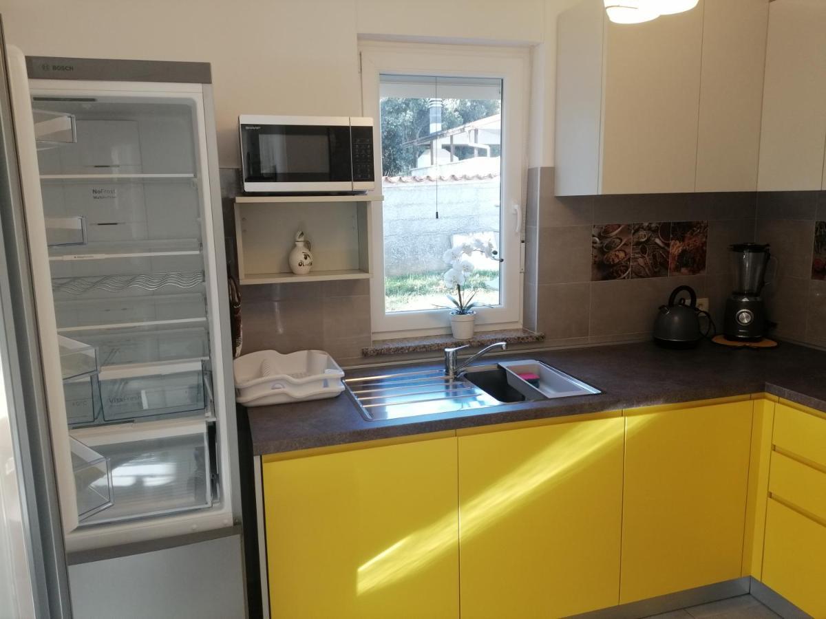 Vila Veronika 2 Pula Exterior foto
